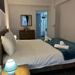 Lägenhet Pya