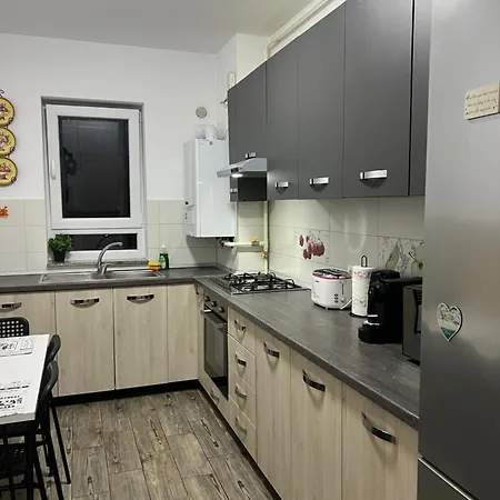 Apartment Pya *